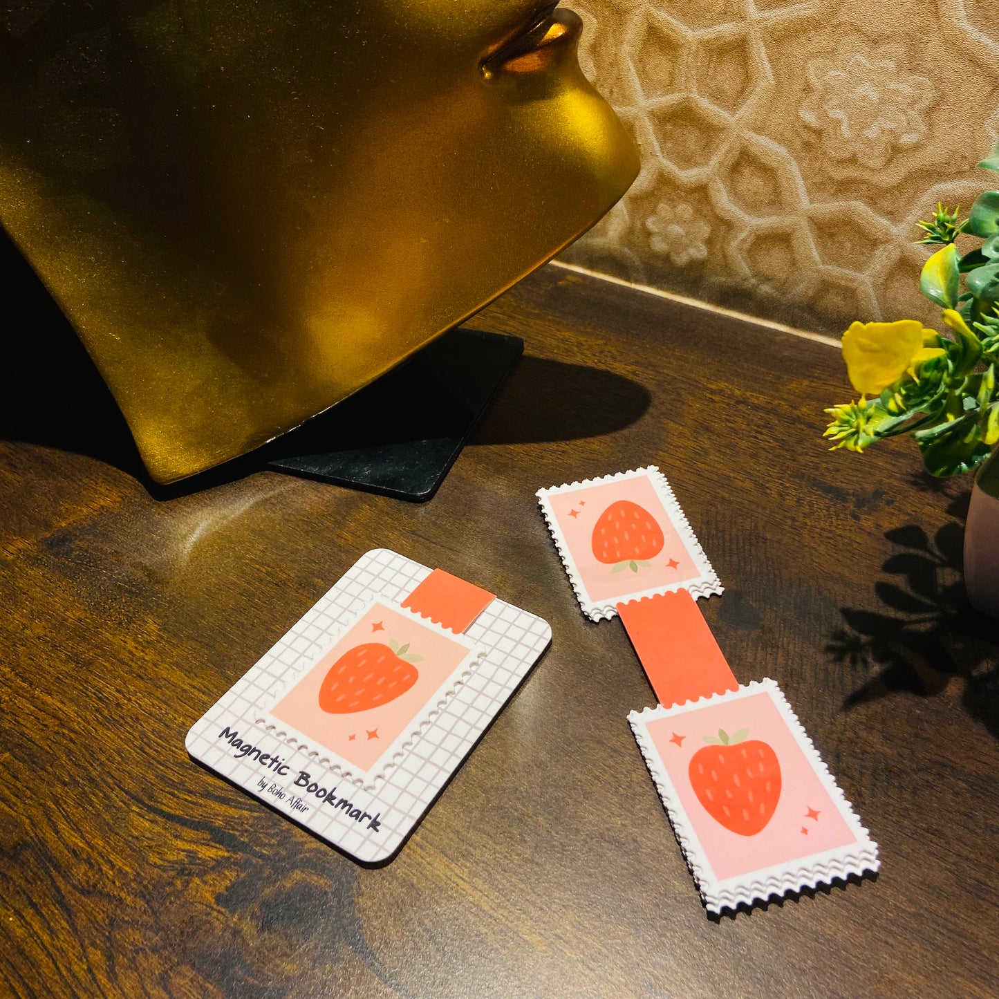 PINK STRAWBERRY | MAGNETIC BOOKMARK MATT FINISH